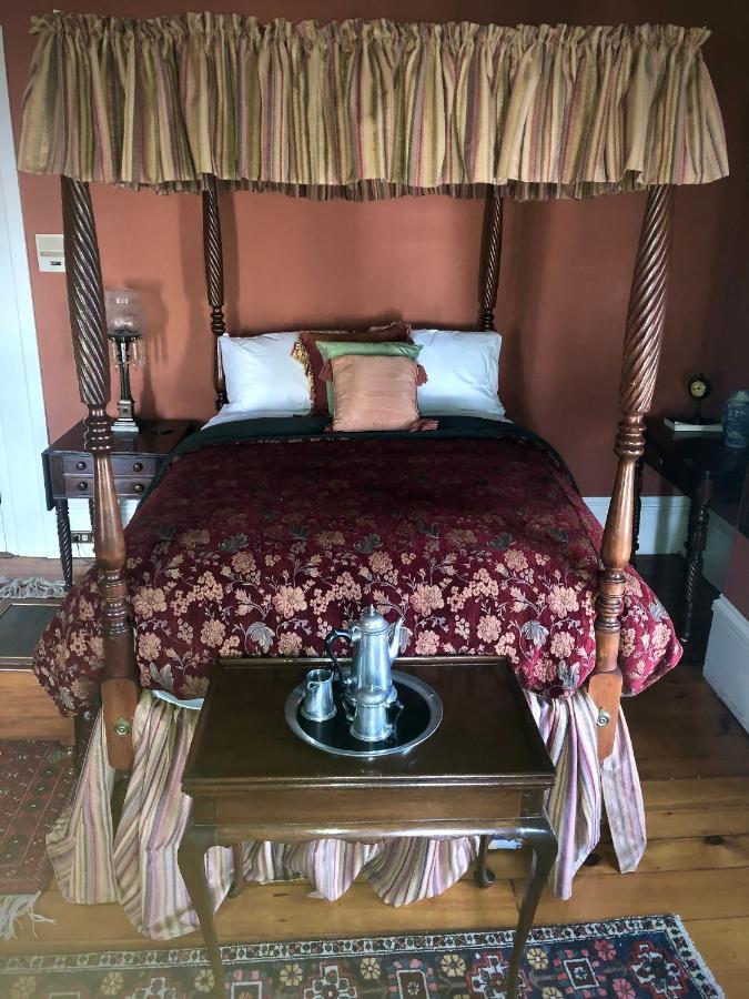 Oakcliff Bed And Breakfast Halfmoon Exteriör bild